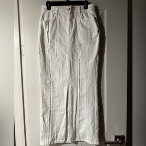AKIRA White Denim Pencil Skirt